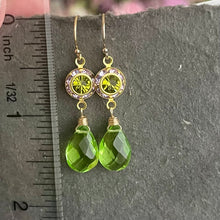 Load image into Gallery viewer, Lavender and Peridot Green Dangles