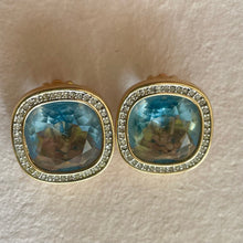 Load image into Gallery viewer, Estate Vintage SAL Signed Daniel Swarovski Crystal Clip-on Earrings