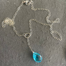 Load image into Gallery viewer, Topaz Blue Quartz Y Lariat Necklace