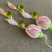 Load image into Gallery viewer, Lavender Pink Flower European Lampwork Cascade Earrings