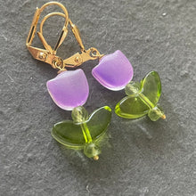 Load image into Gallery viewer, Purple Tulip Earrings, peridot
