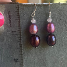 Load image into Gallery viewer, Purple Pearl Stack Earrings