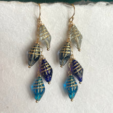 Load image into Gallery viewer, Conch Four Shell Earrings, Czech Glass, V.2