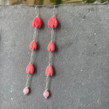 Load image into Gallery viewer, Hawaiian Pikaki Flower Dangle Earrings