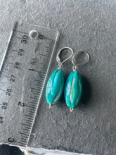 Load image into Gallery viewer, Trio Foiled Blue floral Murano Glass Dangle Earrings