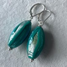 Load image into Gallery viewer, Trio Foiled Blue floral Murano Glass Dangle Earrings