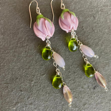 Load image into Gallery viewer, Lavender Pink Flower European Lampwork Cascade Earrings