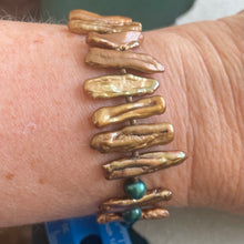 Load image into Gallery viewer, Biwa Pearl Bracelet, Estate Jewelry