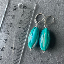 Load image into Gallery viewer, Trio Foiled Blue floral Murano Glass Dangle Earrings