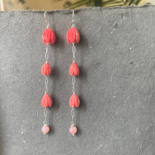 Load image into Gallery viewer, Hawaiian Pikaki Flower Dangle Earrings