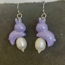 Load image into Gallery viewer, Ms. Bun Bun Bunny and Pearl Earrings