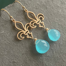 Load image into Gallery viewer, Swiss Blue Fleur de lis Earrings
