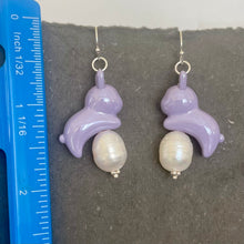 Load image into Gallery viewer, Ms. Bun Bun Bunny and Pearl Earrings