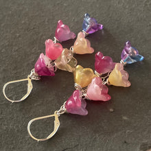 Load image into Gallery viewer, Zingy Springy Flower Cascade Earrings