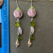 Load image into Gallery viewer, Lavender Pink Flower European Lampwork Cascade Earrings