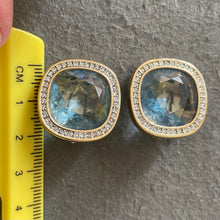Load image into Gallery viewer, Estate Vintage SAL Signed Daniel Swarovski Crystal Clip-on Earrings