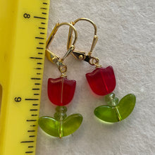 Load image into Gallery viewer, Red Tulip Earrings, peridot