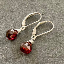 Load image into Gallery viewer, Red Garnet Dangle Earrings