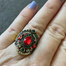 Load image into Gallery viewer, Exotic Look Fun Ring, Size 7