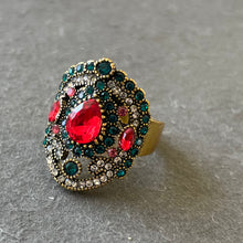 Load image into Gallery viewer, Exotic Look Fun Ring, Size 7