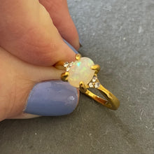 Load image into Gallery viewer, Opal Look Fun ring, size 7, gold