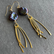 Load image into Gallery viewer, Freshwater Peacock Pearl Tassel Earrings