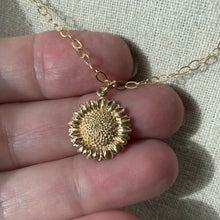 Load image into Gallery viewer, Sunflower Necklace