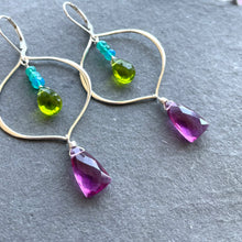 Load image into Gallery viewer, A Summer Vibe Hoop Earrings