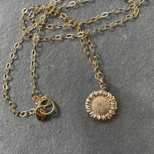 Load image into Gallery viewer, Sunflower Necklace