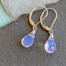 Load image into Gallery viewer, Lavender Quartz Drops, Leverback