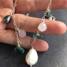 Load image into Gallery viewer, Blushing Necklace