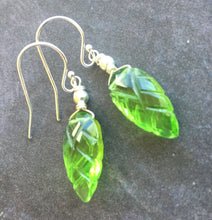 Load image into Gallery viewer, Peridot Green Carved Leaf Quartz Necklace, OOAK