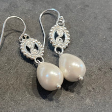 Load image into Gallery viewer, Medallion and Teardrop Pearl Dangles