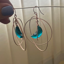 Load image into Gallery viewer, Rose Gold Rotating Moon Hoop
