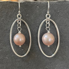 Load image into Gallery viewer, Mauve-y Pink Edison Pearl Oval Hoop Earrings, OOAK