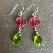 Load image into Gallery viewer, Lavinia Preppy Carved Earrings