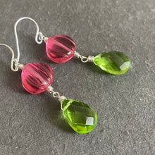Load image into Gallery viewer, Lavinia Preppy Carved Earrings