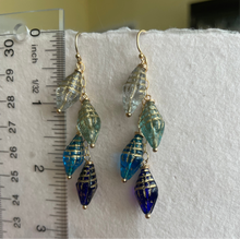 Load image into Gallery viewer, Conch Four Shell Earrings, Czech Glass