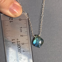 Load image into Gallery viewer, Labradorite Moroccan Cut Necklace, OOAK