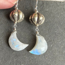 Load image into Gallery viewer, Moonstone Crescent Moon and Hill Tribe Sterling Flower dangles, OOAK