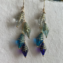 Load image into Gallery viewer, Conch Four Shell Earrings, Czech Glass