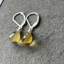 Load image into Gallery viewer, Lemon Ice Laser Cut Quartz Heart Dangle Earrings