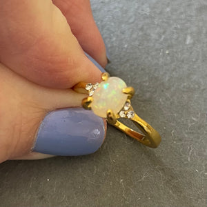 Opal Look Fun ring, size 7, gold