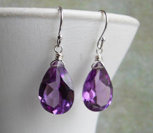 Load image into Gallery viewer, Alexandrite Quartz Color Change Pear Earrings