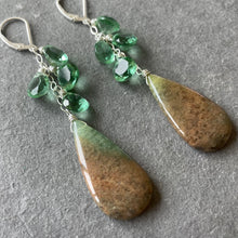 Load image into Gallery viewer, Moroccan Seam Agate and Quartz earrings , OOAK