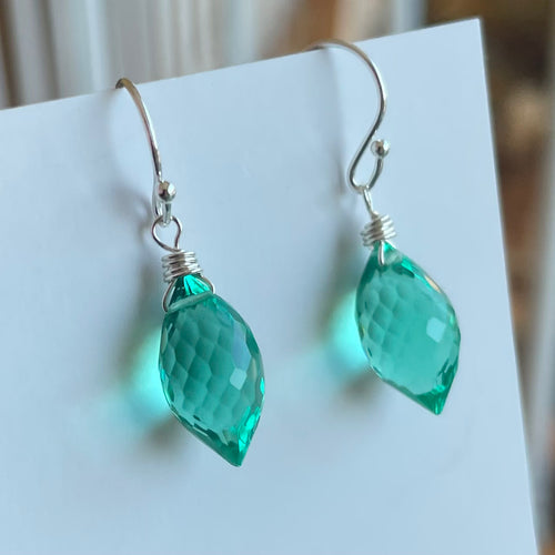 Caribbean Green Dewdrop Earrings