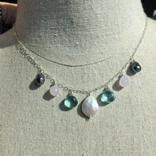 Load image into Gallery viewer, Blushing Necklace