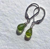 Peridot Teenie Earrings, teardrop, Leverback